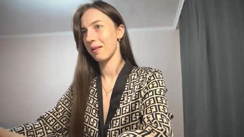 prettyyy_angel online show from 3, 10, 2025