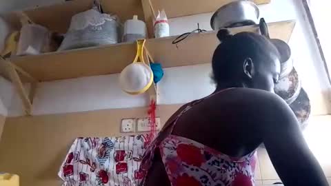 prettyzuzu online show from 9, 9, 2025