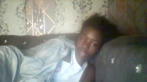 prettyzuzu online show from 17, 9, 2025