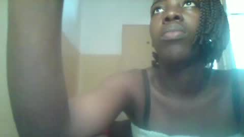 prettyzuzu online show from 20, 9, 2025