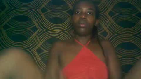 prettyzuzu online show from 31, 10, 2025