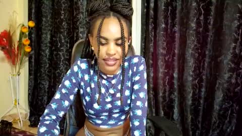 Snapshot of priceless_sexy chatting on 13, 9, 2025 priceless_sexy online show from 13, 9, 2025