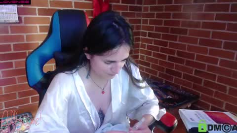 Snapshot of princesa_leia_zathur chatting on 7, 3, 2025 Leia online show from 7, 3, 2025