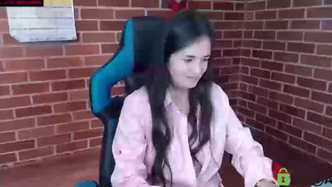 Snapshot of princesa_leia_zathur chatting on 11, 9, 2025 Leia online show from 11, 9, 2025