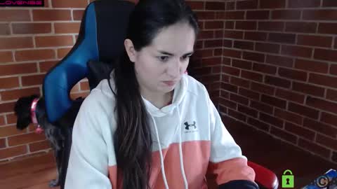 Snapshot of princesa_leia_zathur chatting on 20, 10, 2025 Leia online show from 20, 10, 2025