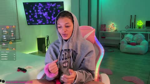 Snapshot of princess_cece chatting on 23, 1, 2025 Cece NEXT LIVESTREAM -- DEC. 4th 7 PM CST online show from 23, 1, 2025