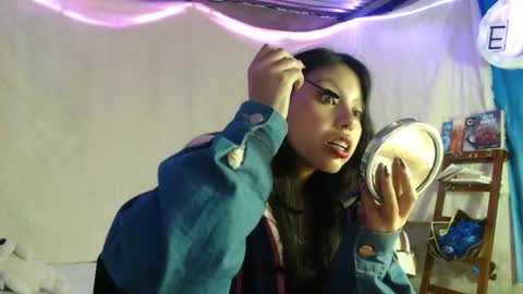  Elia  online show from 1, 12, 2025