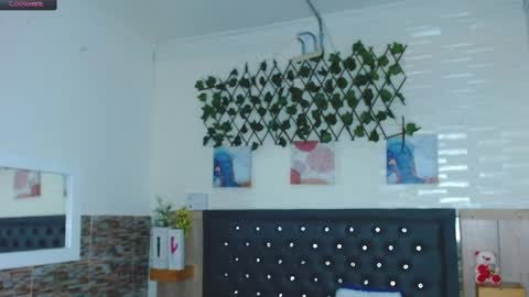 Princess Martinez online show from 25, 2, 2025