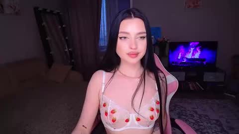 princessamira1 online show from 25, 4, 2026