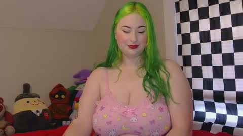 Snapshot of princesskiracb chatting on 22, 10, 2025 Princess Kira online show from 22, 10, 2025