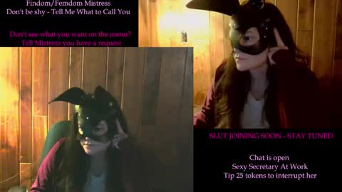 Cuckold Cravings online show from 3, 11, 2025