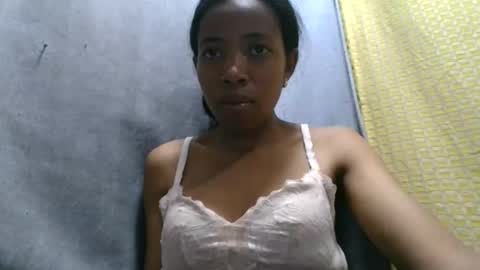 prisca880319 online show from 17, 4, 2026