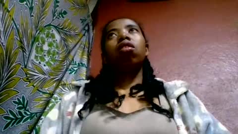 prisca880319 online show from 1, 7, 2026