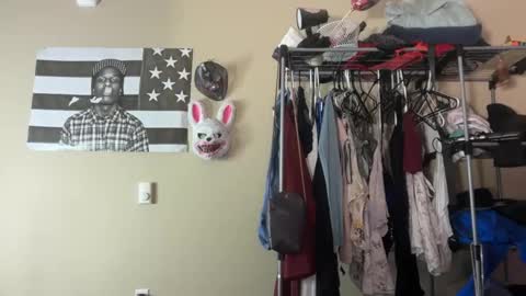 Prism online show from 4, 12, 2025