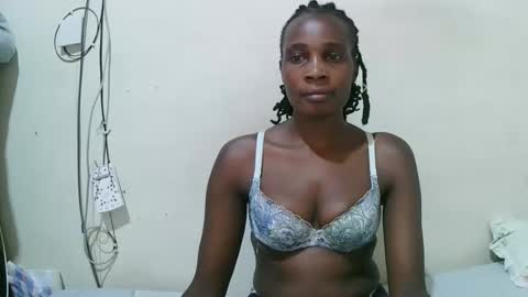 Snapshot of pritty_amber chatting on 10, 5, 2026 pritty_amber online show from 10, 5, 2026