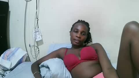 Snapshot of pritty_amber chatting on 25, 5, 2026 pritty_amber online show from 25, 5, 2026