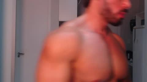 promuscles4u online show from 15, 2, 2025