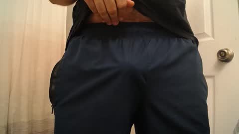 Snapshot of proseccopapi23 chatting on 4, 1, 2025 proseccopapi23 online show from 4, 1, 2025