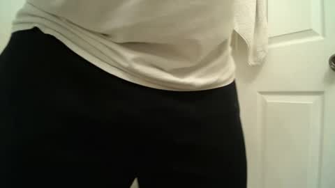 Snapshot of proseccopapi23 chatting on 8, 3, 2025 proseccopapi23 online show from 8, 3, 2025