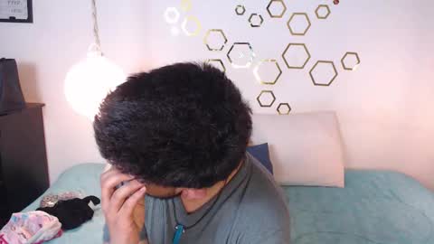 Adris  Juan online show from 26, 10, 2025