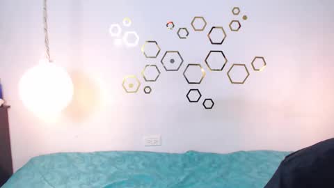 Adris  Juan online show from 25, 11, 2025