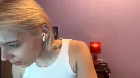 Scarlet online show from 16, 1, 2026