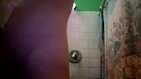 Snapshot of prvive2025 chatting on 13, 10, 2025 prvive2025 online show from 13, 10, 2025