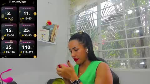 psique_naughty2 online show from 10, 3, 2025