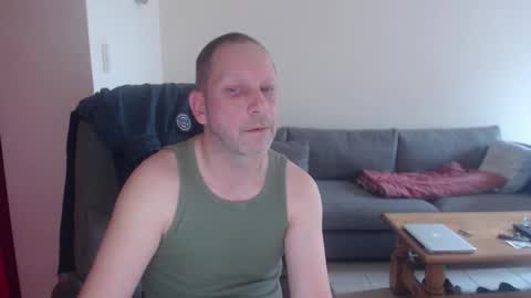 topher online show from 19, 10, 2025