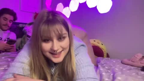 Bunny online show from 8, 2, 2025