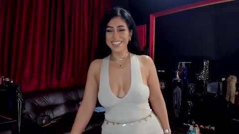 MissPuffyLove online show from 8, 2, 2026