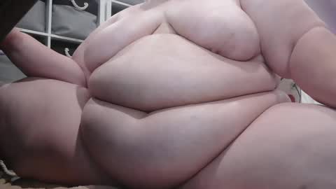 Puggie -  online show from 15, 1, 2025