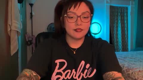 Pumpkin bunny online show from 25, 11, 2025