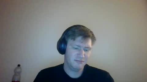 Snapshot of punkindrublic25 chatting on 2, 12, 2025 punkindrublic25 online show from 2, 12, 2025