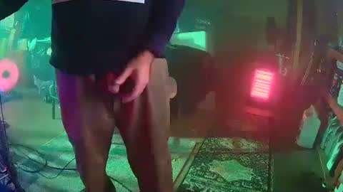 punkrunr083 online show from 26, 2, 2025