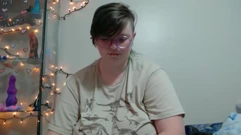 Snapshot of pupghostt chatting on 6, 4, 2026 PupGhostt online show from 6, 4, 2026