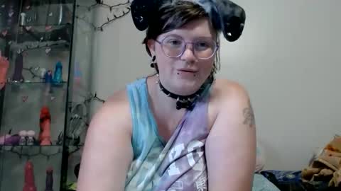 Snapshot of pupghostt chatting on 4, 6, 2026 PupGhostt online show from 4, 6, 2026