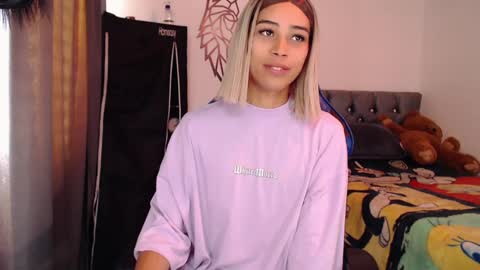 Cris online show from 2, 10, 2025