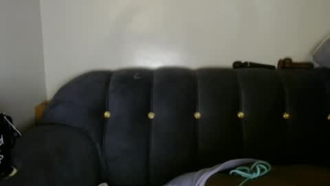 Essy online show from 8, 4, 2026