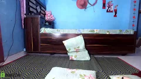 Snapshot of pureannuals chatting on 28, 1, 2025 Pureannuals online show from 28, 1, 2025