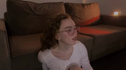 Marie online show from 6, 2, 2025