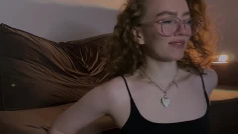 Marie online show from 15, 2, 2025