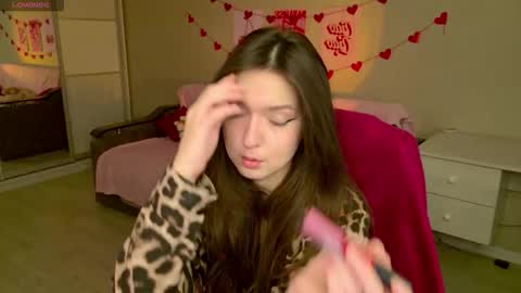 Bella online show from 27, 11, 2025