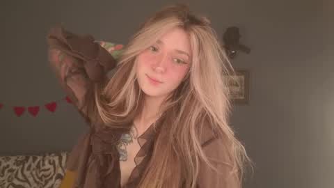 Bella online show from 9, 4, 2026