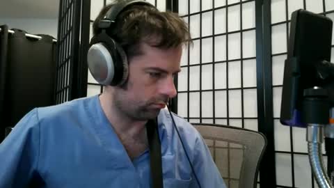 Purple online show from 23, 3, 2026