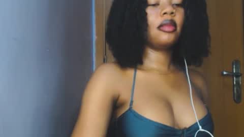 Snapshot of pussy_x_cookie chatting on 25, 2, 2026 stella online show from 25, 2, 2026