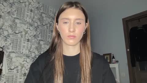 pussygirl007 online show from 13, 2, 2025