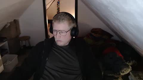 pussylovercb online show from 14, 4, 2026