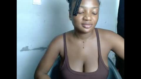 Snapshot of pussyxwetx chatting on 21, 6, 2026 pussyxwetx online show from 21, 6, 2026