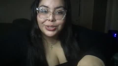 Prettypink Tinyhole online show from 12, 1, 2025